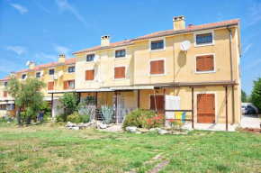 Vabriga Family Apartment with Pool